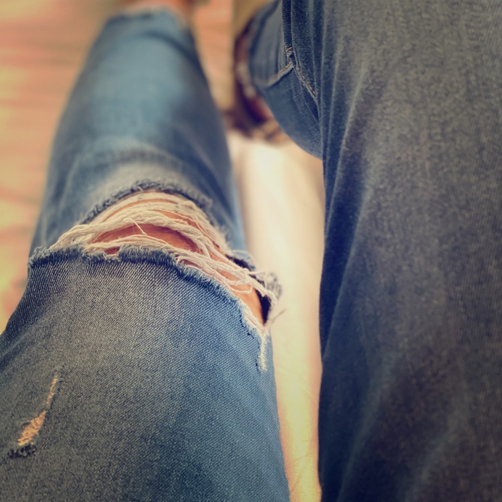 Lucky Brand Jeans!! Cute crop frayed Look!